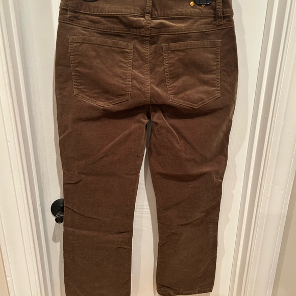 CAbi Hi Low Mushroom Corduroy crop - Picture 4 of 6